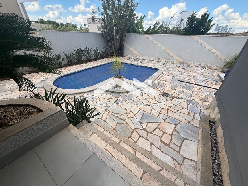 Casa em condomínio_Aluguel