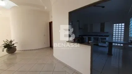 Casa para alugar no Cidade Jardim imagem 1