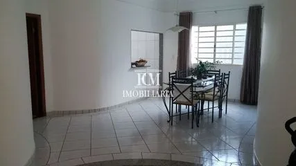 Casa para vender no Cidade Jardim imagem 1