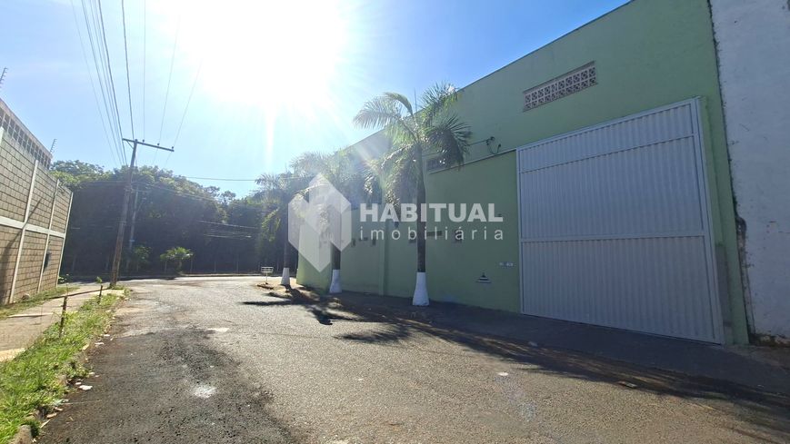 Barracão_Aluguel
