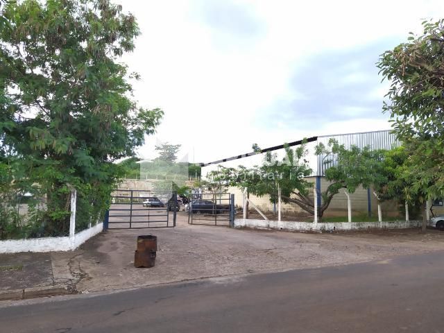 Barracão_Aluguel