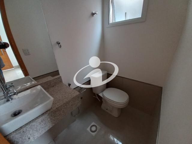 Casa em condomínio_Aluguel