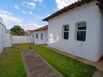 Casa para alugar no Fundinho imagem 1