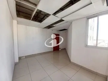Sala para alugar no Osvaldo Rezende imagem 1