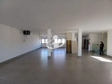 Sala para alugar no Morada Da Colina imagem 1