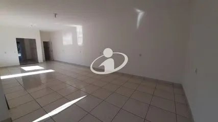Cômodo para alugar no Granada imagem 1