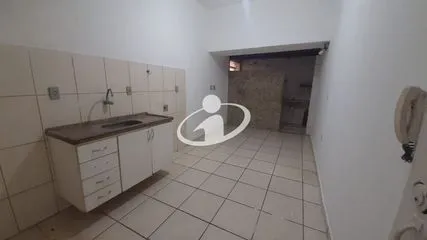 Apartamento para alugar no Centro imagem 1