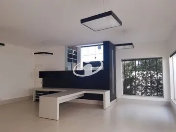 Casa para alugar no Fundinho imagem 1