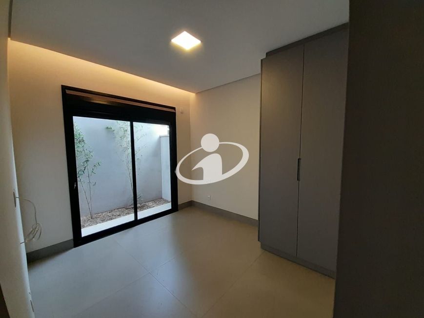 Casa cond fechado_Aluguel