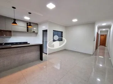 Casa para alugar no Novo Mundo imagem 1
