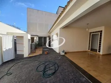 Casa para alugar no Santa Monica imagem 1