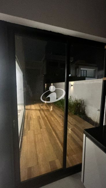 Casa em condomínio_Aluguel