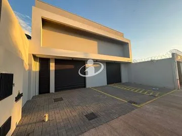 Loja para alugar no Segismundo Pereira imagem 1