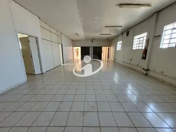 Prédio para alugar no Segismundo Pereira imagem 1