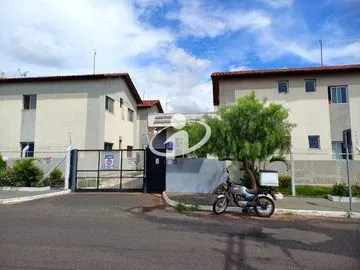 Apartamento para alugar no Laranjeiras imagem 1