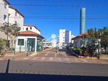Apartamento para alugar no Novo Mundo imagem 1