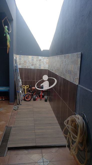 casa cond fechado_Aluguel