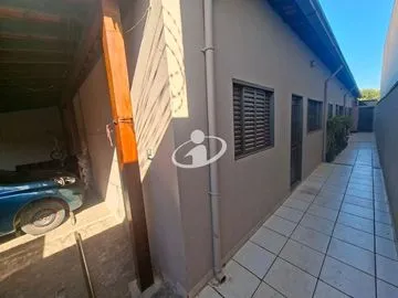Casa para alugar no Marta Helena imagem 1