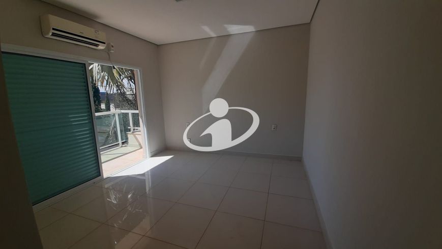 Casa em condomínio_Aluguel