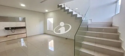 Casa para alugar no Laranjeiras imagem 1