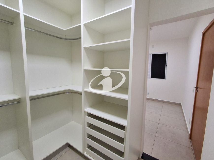 Casa em condomínio_Aluguel