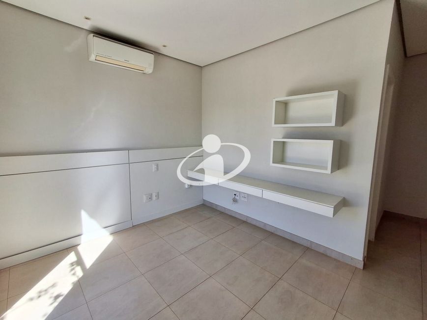 casa cond fechado_Aluguel