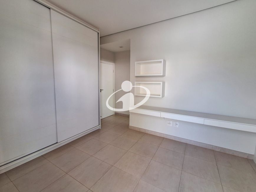 casa cond fechado_Aluguel