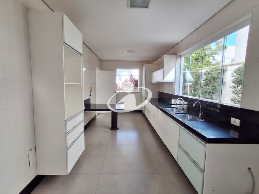 casa cond fechado_Aluguel