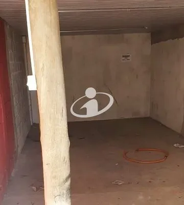 Área para alugar no Martins imagem 1