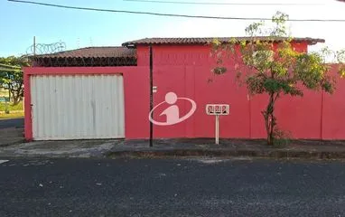 Casa para alugar no Planalto imagem 1