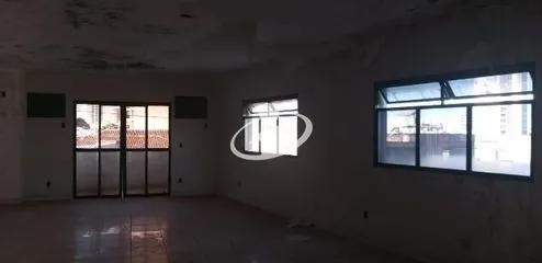 Cômodo para alugar no Centro imagem 1