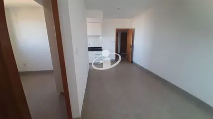 Apartamento para alugar no Segismundo Pereira imagem 1