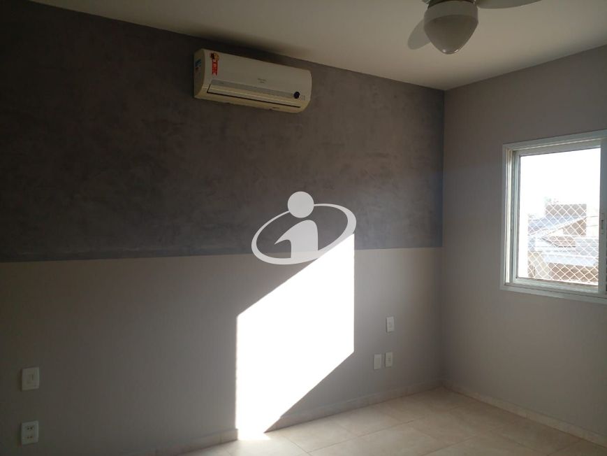 Casa em condomínio_Aluguel