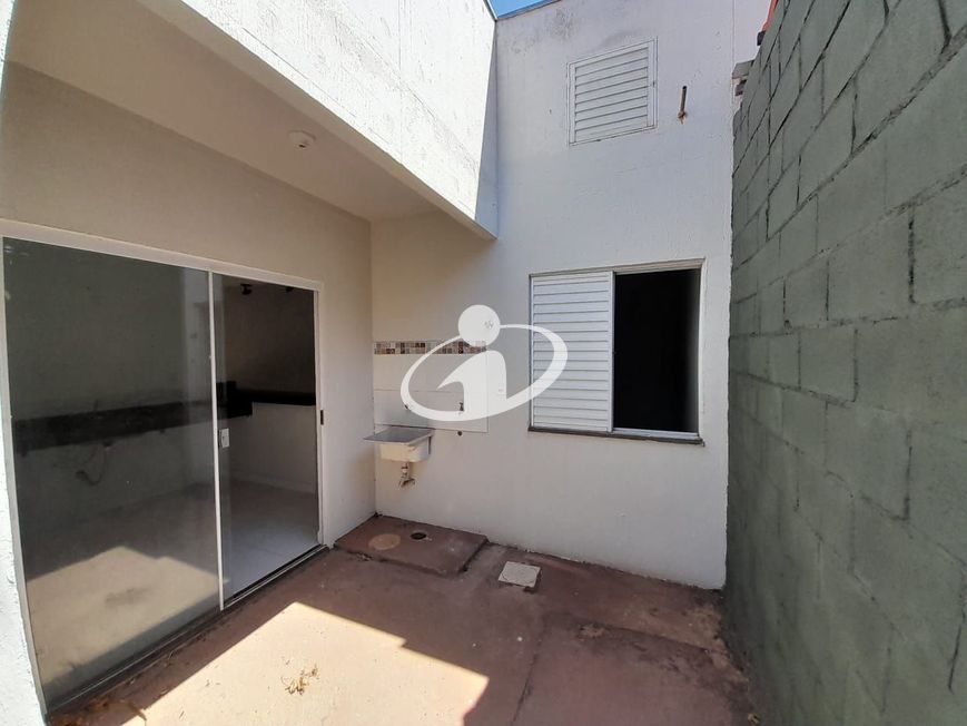 Casa cond fechado_Aluguel