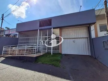 Casa para alugar no Osvaldo Rezende imagem 1