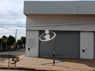 Galpão para alugar no Segismundo Pereira imagem 1