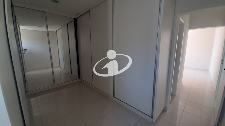 Casa em condomínio_Aluguel