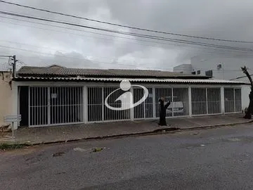 Casa para alugar no Vigilato Pereira imagem 1