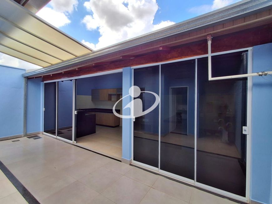 Casa em condomínio_Aluguel