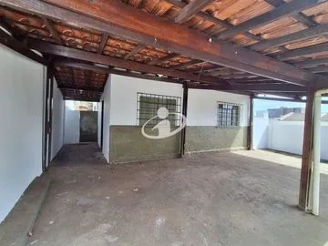 Casa para alugar no Osvaldo Rezende imagem 1