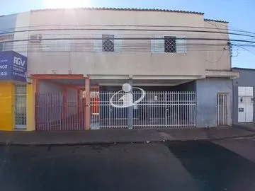 Casa para alugar no Osvaldo Rezende imagem 1