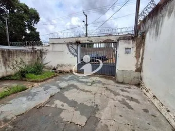 Casa para alugar no Martins imagem 1