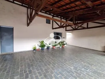 Casa para alugar no Segismundo Pereira imagem 1
