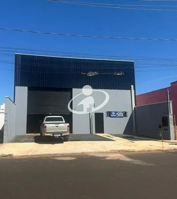 Galpão para alugar no Novo Mundo imagem 1