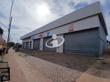 Galpão para alugar no Segismundo Pereira imagem 1