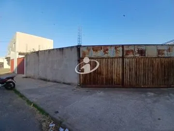 Área para alugar no Tibery imagem 1