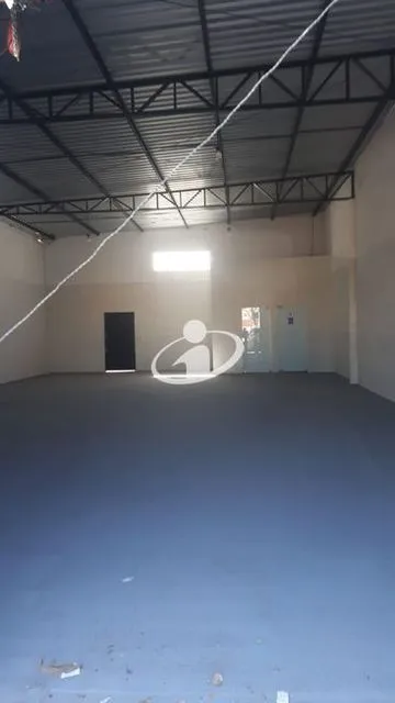 Cômodo para alugar no Laranjeiras imagem 1