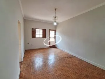 Casa para alugar no Centro imagem 1