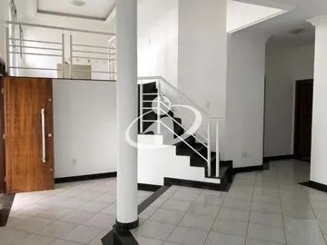 Casa para alugar no Morada Da Colina imagem 1