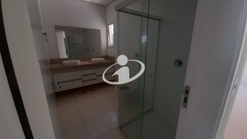 Casa em condomínio_Aluguel